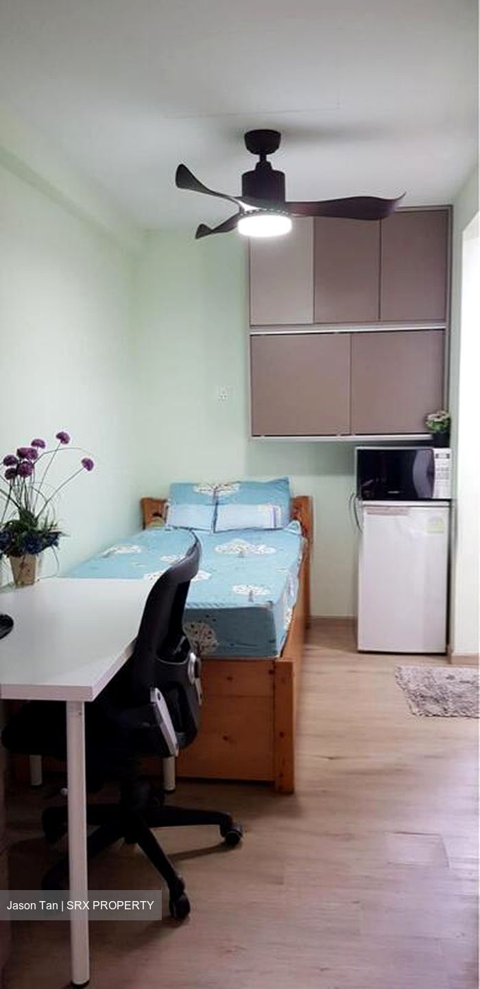 The Vales (D19), Condominium #566131001
